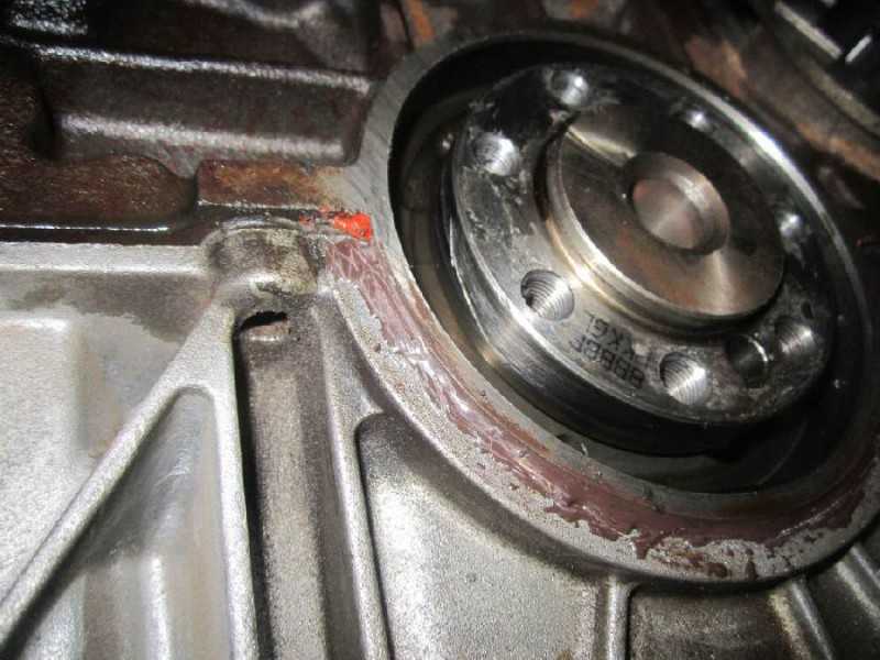 Kia Spectra : Замена сальников коленчатого вала двигателя У нас есть все фото и схемы необходимые для ремонта Полный мануал по ремонту и обслуживанию авто