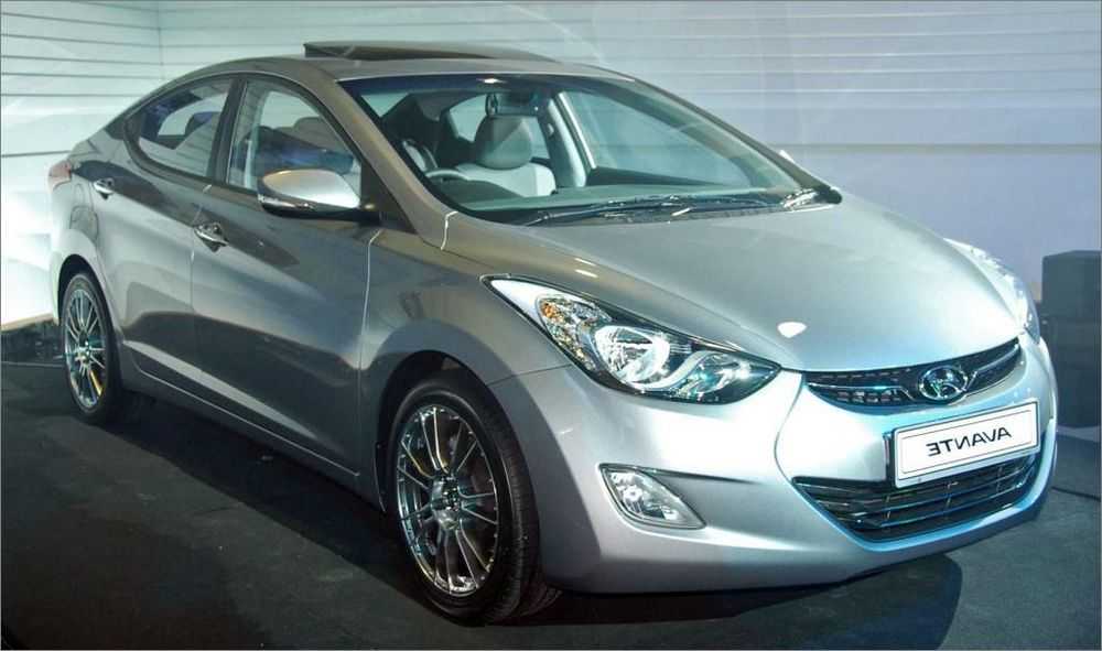 Hyundai elantra: проверка и регулировка педали сцепления - сцепление - руководство по ремонту и техническому обслуживанию автомобиля hyundai elantra