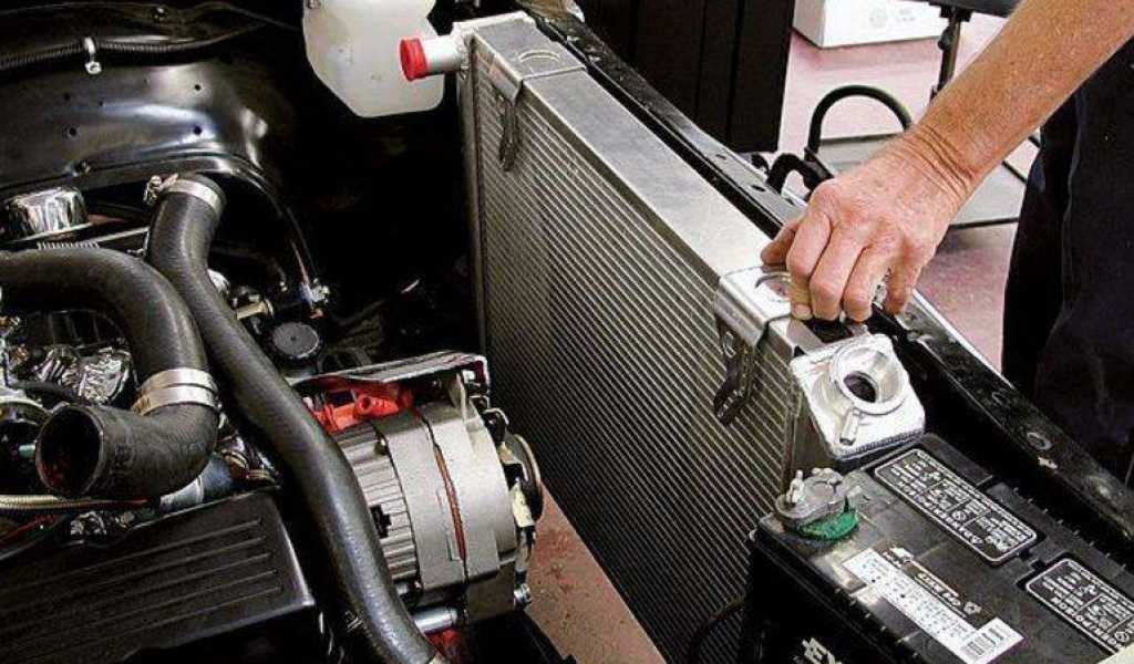 Renault Logan : Снятие и установка электровентилятора радиатора системы охлаждения двигателя У нас есть все фото и схемы необходимые для ремонта Полный мануал по ремонту и обслуживанию авто