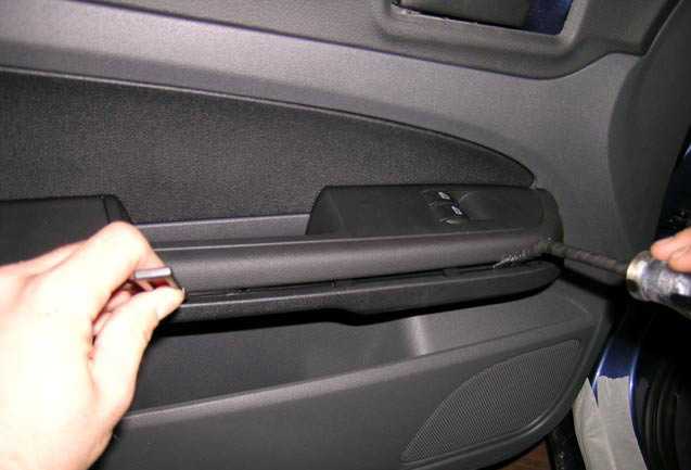 Как снять и заменить ручки дверей на форд фокус 2