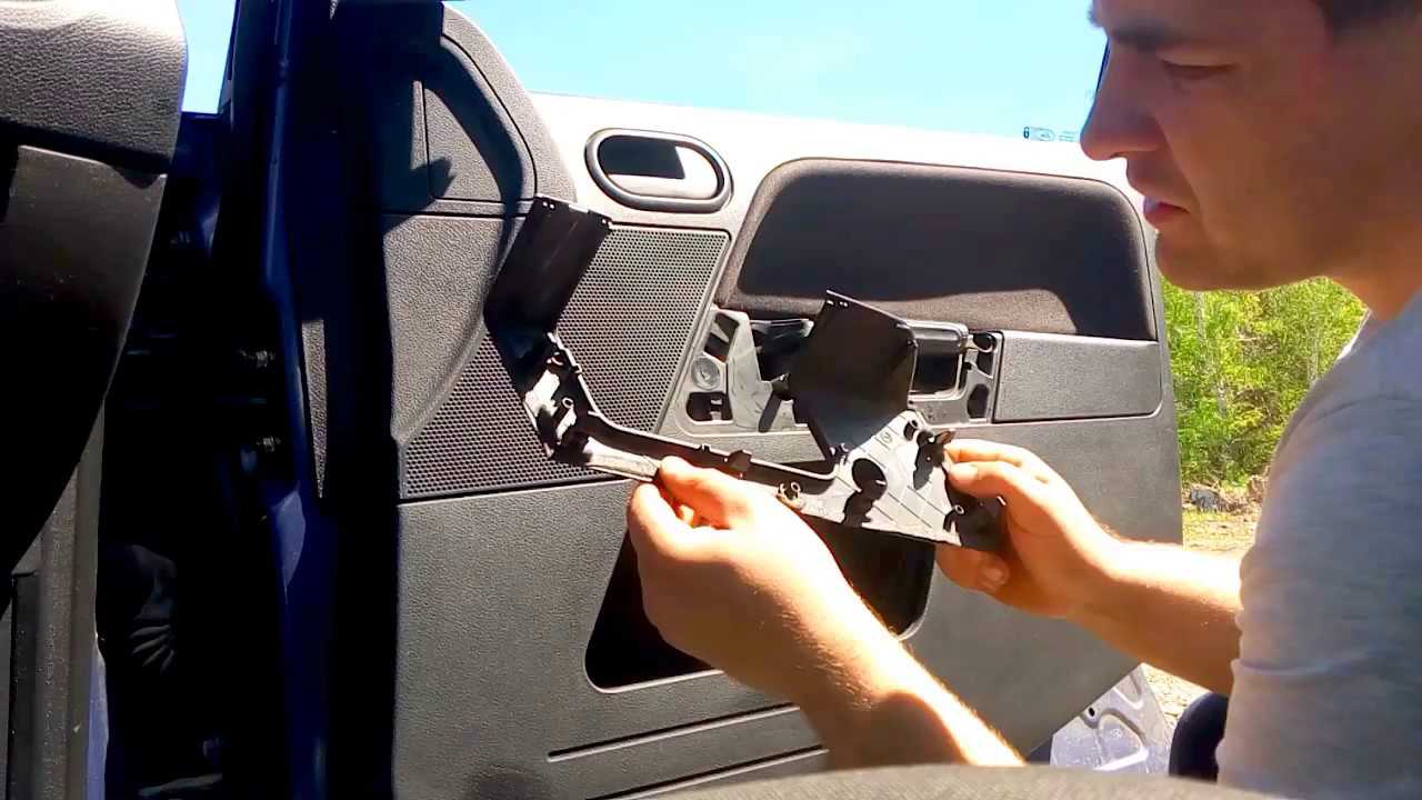 Разборка задней двери форд фьюжн в домашних условиях: как снять обшивку, стекло