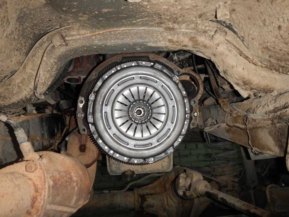 УАЗ 3163 Патриот : Сцепление У нас есть все фото и схемы необходимые для ремонта Полный мануал по ремонту и обслуживанию авто