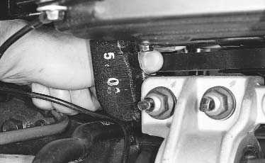 Kia Spectra : Проверка и регулировка натяжения ремня привода компрессора кондиционера и насоса гидроусилителя рулевого управления У нас есть все фото и схемы необходимые для ремонта Полный мануал по ремонту и обслуживанию авто